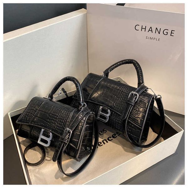 50% off 2023 fashion online celebrity shoulder hourglass live streaming silver crocodile pattern size handbag female
50% off 2023 fashion online celebrity shoulder hourglass live streaming silver crocodile pattern size handbag female