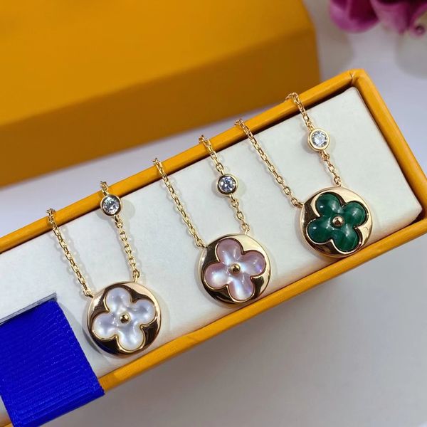 brand luxury pendant necklaces clover designer jewelry mother of pearl moissanite chain 18k gold necklace for women girls with box packing, Silver
brand luxury pendant necklaces clover designer jewelry mother of pearl moissanite chain 18k gold necklace for women girls with box packing, Silver
