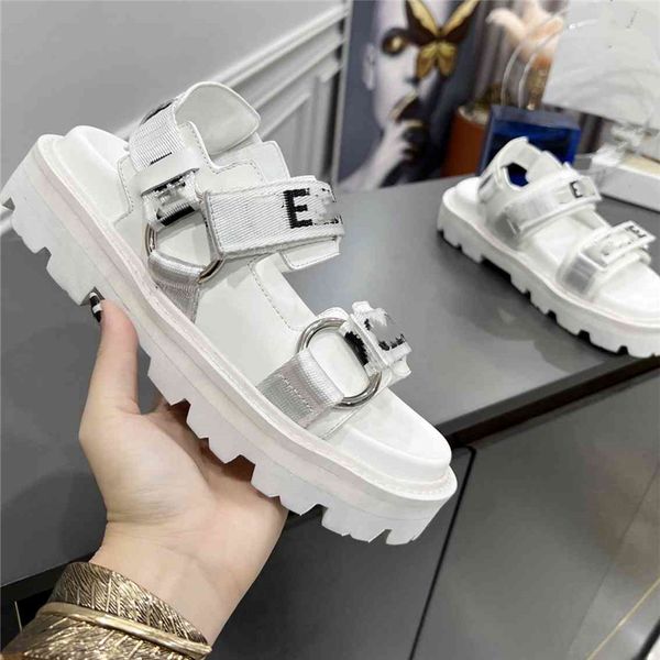fashion women's sandals 2023 celinity luxury brand summer popular leather high heel sandals leisure holiday flats 01-014, Black
fashion women's sandals 2023 celinity luxury brand summer popular leather high heel sandals leisure holiday flats 01-014, Black