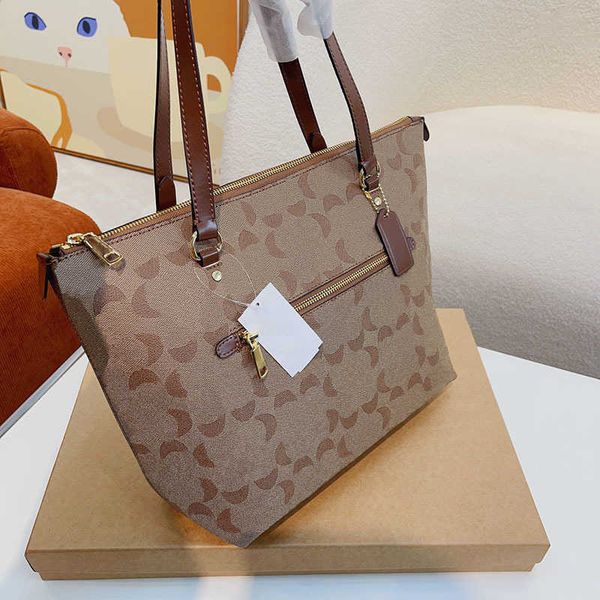 handbag designer bag tote brown leather bags lady luxury shopper shoulder bags for women classic work bag crossbody totes purse 230515
handbag designer bag tote brown leather bags lady luxury shopper shoulder bags for women classic work bag crossbody totes purse 230515