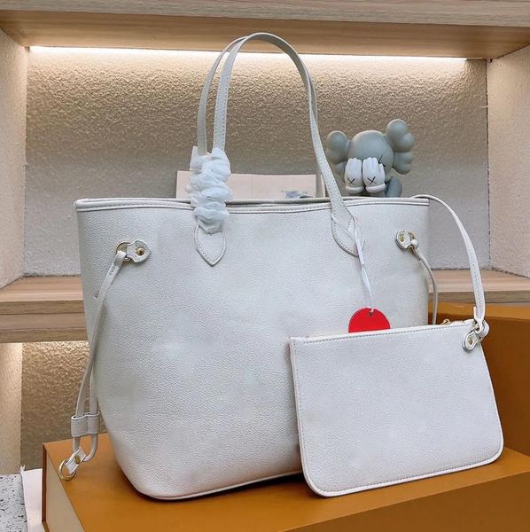 leather shopping bag versatile tote bags handbag embossing and ample capacity perfect for urban shoulder bags
leather shopping bag versatile tote bags handbag embossing and ample capacity perfect for urban shoulder bags