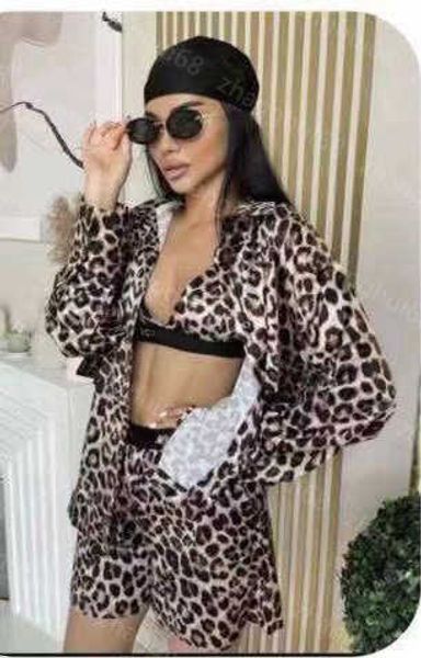 23ss women set shirt set womens designer clothing lapel leopard print shirt suspender bikini swimsuit ribbon stitching shorts set women clot, White
23ss women set shirt set womens designer clothing lapel leopard print shirt suspender bikini swimsuit ribbon stitching shorts set women clot, White