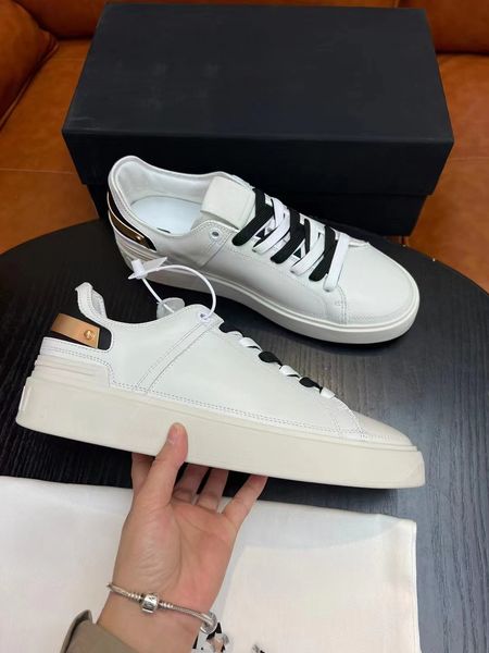 23s/s men b-skate sneakers shoes platform skateboard walking white black leather leisure flats low trainers eu38-45.box
23s/s men b-skate sneakers shoes platform skateboard walking white black leather leisure flats low trainers eu38-45.box
