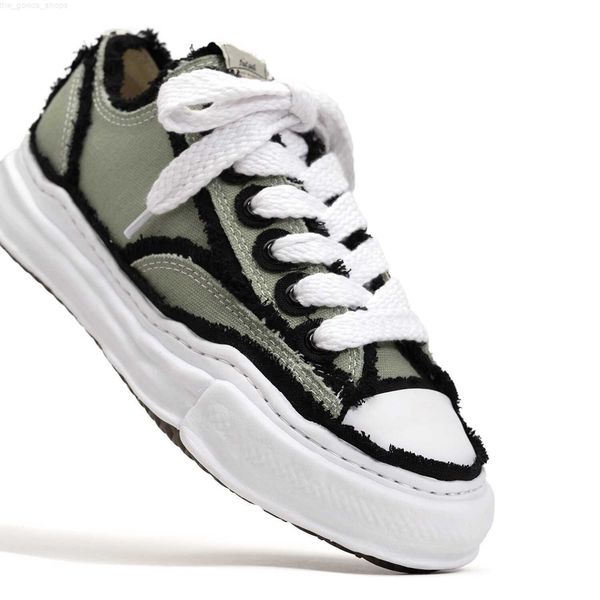 co branded mihara yasuhiro mmy dissolving shoes for men and women versatile breathable small light green shoes casual board shoes
co branded mihara yasuhiro mmy dissolving shoes for men and women versatile breathable small light green shoes casual board shoes