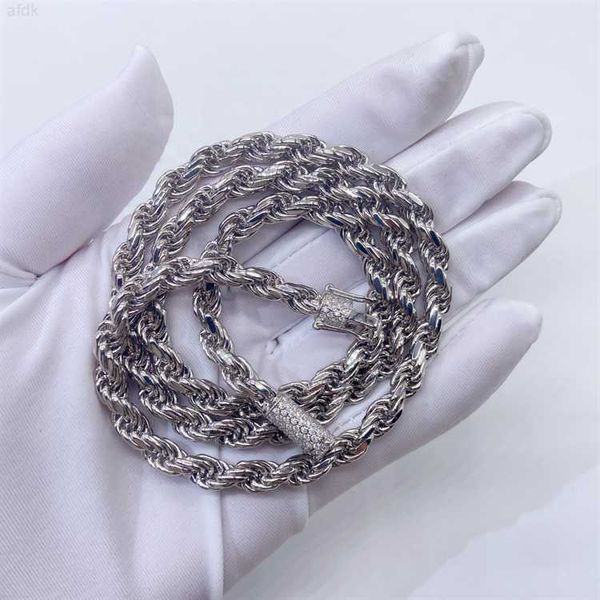 new arrival fashion jewelry moissanite lock gold solid sterling silver 6mm rope chain for pendant
new arrival fashion jewelry moissanite lock gold solid sterling silver 6mm rope chain for pendant