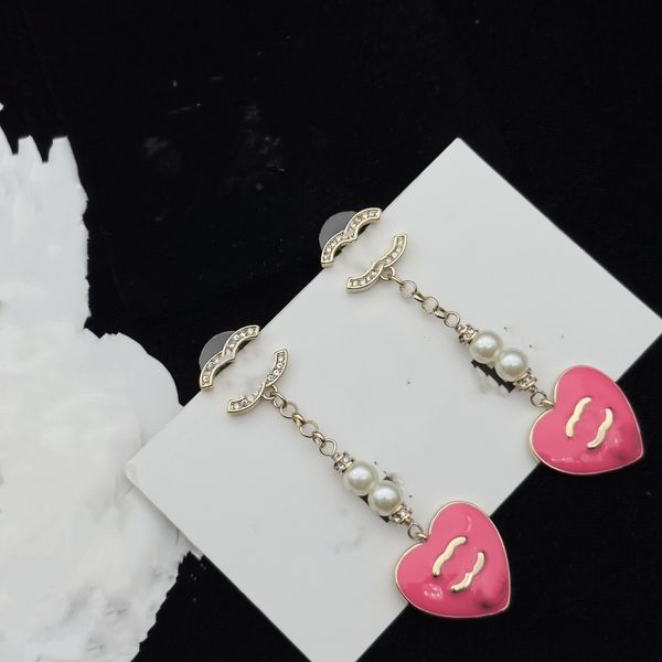 2023 classic stud women heart studs cute size luxury letter ccity earrings wedding party gifts channel wholesale kx12m, Golden;silver
2023 classic stud women heart studs cute size luxury letter ccity earrings wedding party gifts channel wholesale kx12m, Golden;silver