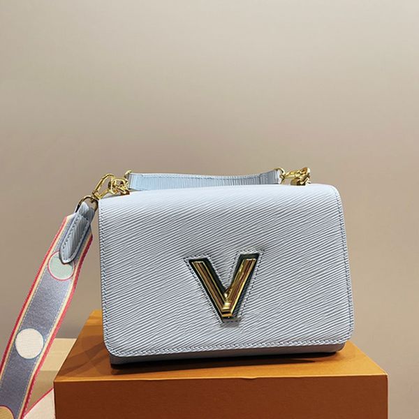 water ripple shoulder bags women twist lock handbag purses woven chain leather handle cross body bag detachable woven shoulder strap handbag
water ripple shoulder bags women twist lock handbag purses woven chain leather handle cross body bag detachable woven shoulder strap handbag