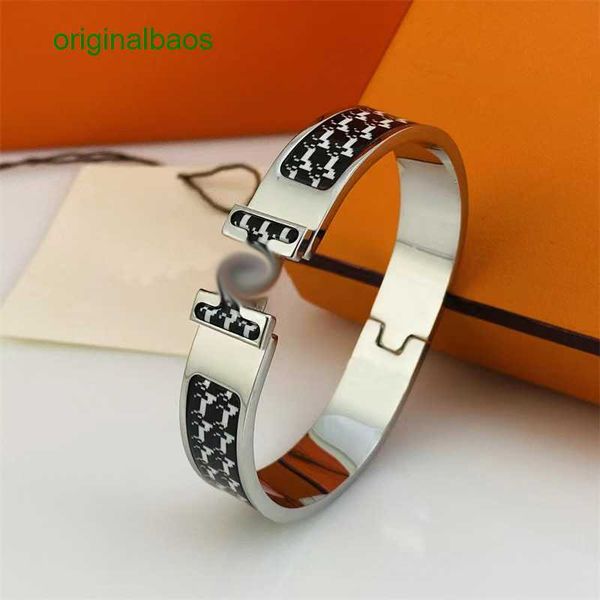 original hemrres designer bracelet silver 12mm brand new enamel bangle european fashion classic designer women 316l titanium steel bracelet, Black
original hemrres designer bracelet silver 12mm brand new enamel bangle european fashion classic designer women 316l titanium steel bracelet, Black