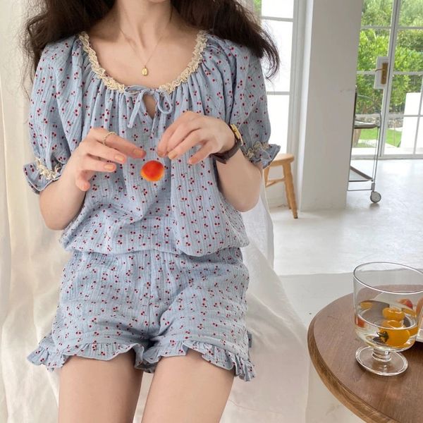 women's sleepwear floral print summer pajamas set women shirts shorts set two piece ruffles sweet home suit home clothes korean 230515, Black;red
women's sleepwear floral print summer pajamas set women shirts shorts set two piece ruffles sweet home suit home clothes korean 230515, Black;red
