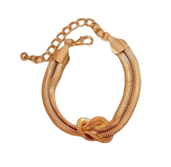 a niche design wrapped snake bone chain bracelet, featuring personalized women's and girls' hand accessories, Golden;silver
a niche design wrapped snake bone chain bracelet, featuring personalized women's and girls' hand accessories, Golden;silver
