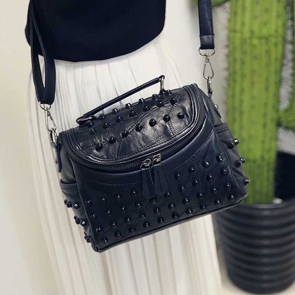 soft small shoulder punk leather annmouler size designer tote bag women style pu stub handbag crossbody patchwork purse
soft small shoulder punk leather annmouler size designer tote bag women style pu stub handbag crossbody patchwork purse