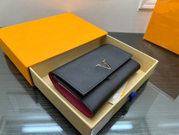 luxurys designers wallet for men pouch leather canvas 8 credit cards slots long zipper woman wallets fashion card holder purse women zip clu
luxurys designers wallet for men pouch leather canvas 8 credit cards slots long zipper woman wallets fashion card holder purse women zip clu