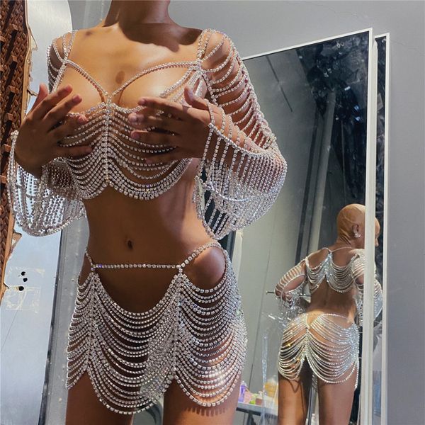 waist chain belts luxury body chain women's hollow chest arm chain and suede set queen two piece holiday set 230512
waist chain belts luxury body chain women's hollow chest arm chain and suede set queen two piece holiday set 230512