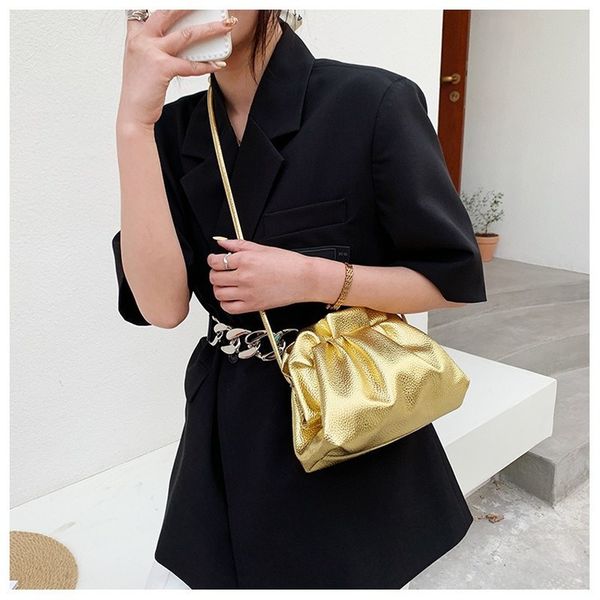 evening bags luxurious gold cloud bag for women leather hobos retro cloud crossbody bag small phone bag design clutch clip bag female bolsa
evening bags luxurious gold cloud bag for women leather hobos retro cloud crossbody bag small phone bag design clutch clip bag female bolsa