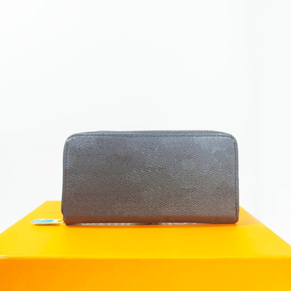 fashion black empreinte women clutch lady ladies long wallet leather single zipper wallets classical corn purse card holder 60017 04, Red;black
fashion black empreinte women clutch lady ladies long wallet leather single zipper wallets classical corn purse card holder 60017 04, Red;black
