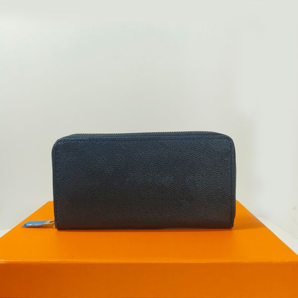 fashion black empreinte women clutch lady ladies long wallet leather single zipper wallets classical corn purse card holder 60017 01, Red;black
fashion black empreinte women clutch lady ladies long wallet leather single zipper wallets classical corn purse card holder 60017 01, Red;black