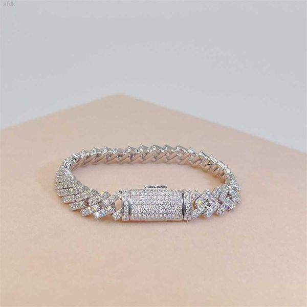 2023 hip hop new design bling vvs moissanite diamond cuban chain necklace 10mm cuban bracelet, Silver
2023 hip hop new design bling vvs moissanite diamond cuban chain necklace 10mm cuban bracelet, Silver