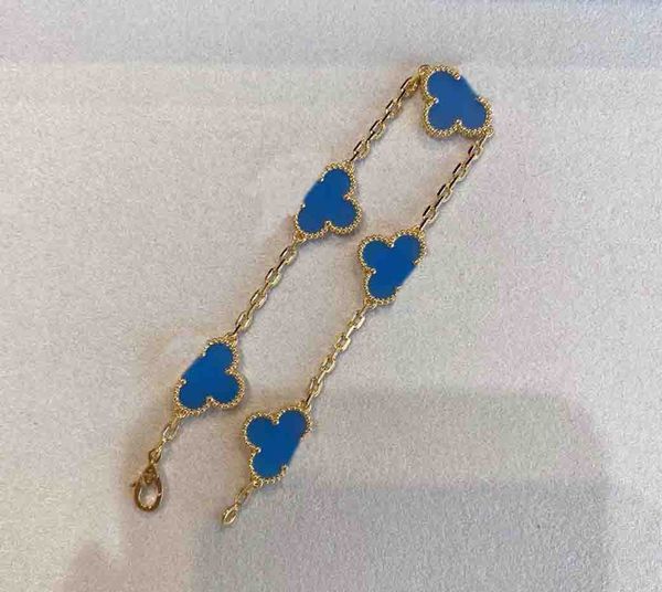 2023 luxury quality s925 silver material charm bracelet with nature shell beads red agate in gold plated have box stamp five flowers design, Golden;silver
2023 luxury quality s925 silver material charm bracelet with nature shell beads red agate in gold plated have box stamp five flowers design, Golden;silver