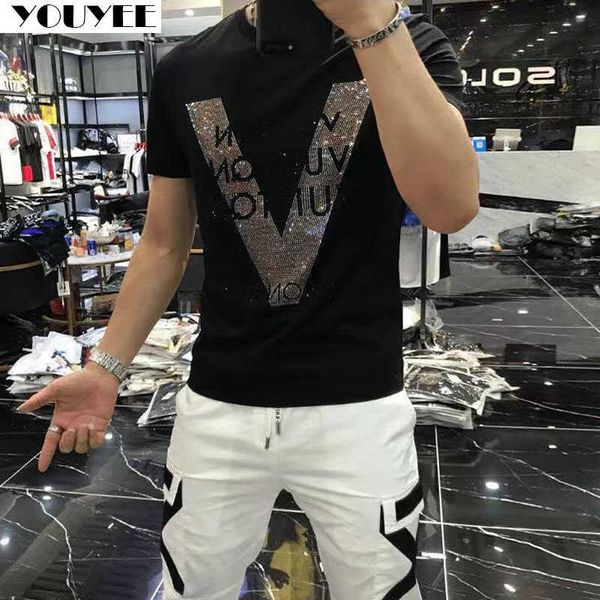 men's t-shirts t-shirt designer clothes men mercerized cotton v-shaped pattern rhinestone 2022 new male streetfashionstyle man clothing, White;black
men's t-shirts t-shirt designer clothes men mercerized cotton v-shaped pattern rhinestone 2022 new male streetfashionstyle man clothing, White;black