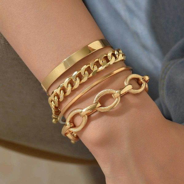 retro alloy hemp flowers chain combination bracelet four piece set womens flat snake bones wholesale, Black
retro alloy hemp flowers chain combination bracelet four piece set womens flat snake bones wholesale, Black