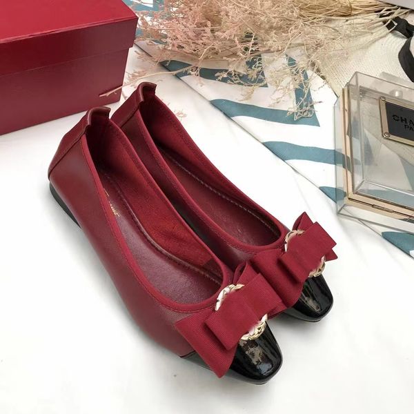 designer dress shoes cowhide alphabet comfortable non-slip bow ballet shoes fashion women's black flat boat shoes women's leather
designer dress shoes cowhide alphabet comfortable non-slip bow ballet shoes fashion women's black flat boat shoes women's leather