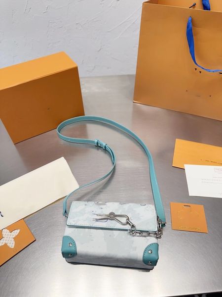 manufacturers direct brand brand quality exquisite box bag fashion everything shoulder bag crossbody bag
manufacturers direct brand brand quality exquisite box bag fashion everything shoulder bag crossbody bag