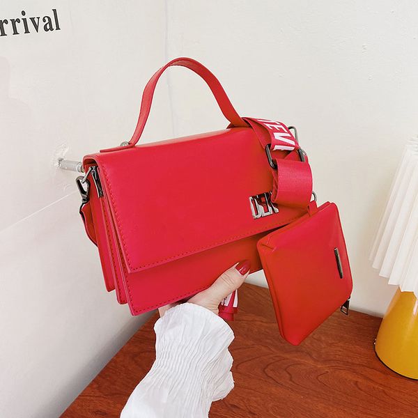 designer famous one shoulder lady crossbody casual square shopping wallets capacity plain handbags women, Red;black
designer famous one shoulder lady crossbody casual square shopping wallets capacity plain handbags women, Red;black