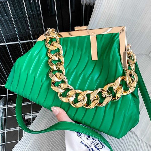 evening bags fashion triangle design gold thick chain shoulder crossbody bag for women 2023 new luxury brand handbag large party cluth 23042
evening bags fashion triangle design gold thick chain shoulder crossbody bag for women 2023 new luxury brand handbag large party cluth 23042