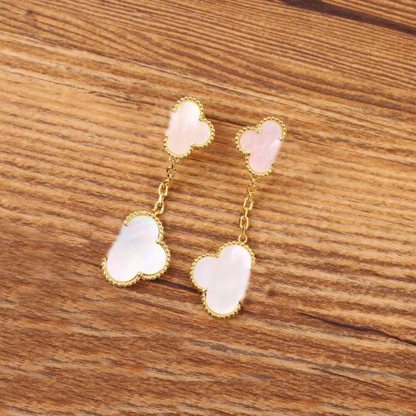 2023 luxury quality s925 silver charm drop earring one flower and butterfly shape design with black and red white shell beads design have bo, Golden
2023 luxury quality s925 silver charm drop earring one flower and butterfly shape design with black and red white shell beads design have bo, Golden