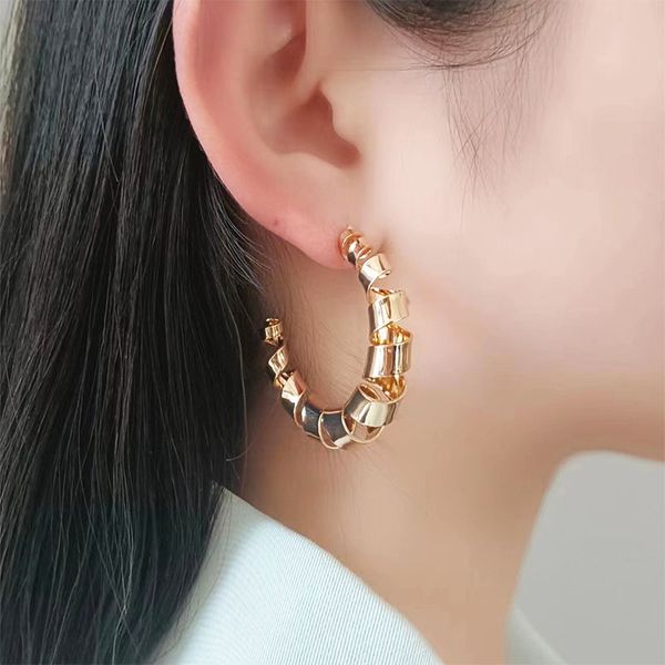 rectangular semicircle zircon earrings europe and the united states light luxury fashion everything niche female style, Silver
rectangular semicircle zircon earrings europe and the united states light luxury fashion everything niche female style, Silver