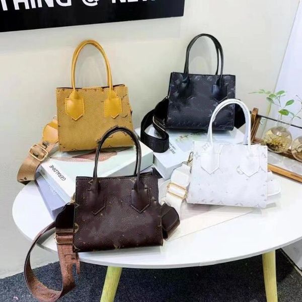 2023 letter print children handbag designerress baby leather shoulder bag mini kids totes factory supply, Black
2023 letter print children handbag designerress baby leather shoulder bag mini kids totes factory supply, Black