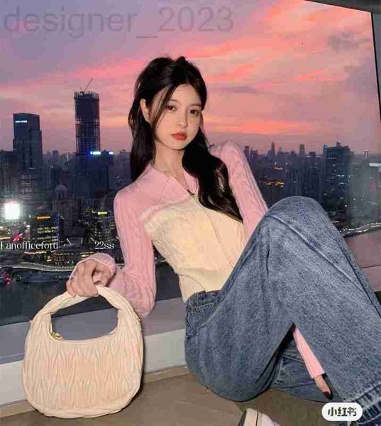 women's jackets designer rand jacket women autumn winter new knitwear cardigan coat high- sweater spring casual mother's day gift, Black;brown
women's jackets designer rand jacket women autumn winter new knitwear cardigan coat high- sweater spring casual mother's day gift, Black;brown