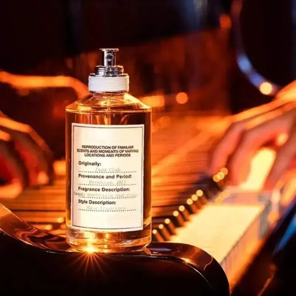 parfum freshener latest new spray spray men women perfume jazz club 100ml fragrances eau de toilette long lasting time good smell cologne hi
parfum freshener latest new spray spray men women perfume jazz club 100ml fragrances eau de toilette long lasting time good smell cologne hi