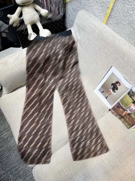 23ss womens pants womens designer clothing letter webbing spliced full double f print casual trousers wide leg pants women clothing, Black;white
23ss womens pants womens designer clothing letter webbing spliced full double f print casual trousers wide leg pants women clothing, Black;white