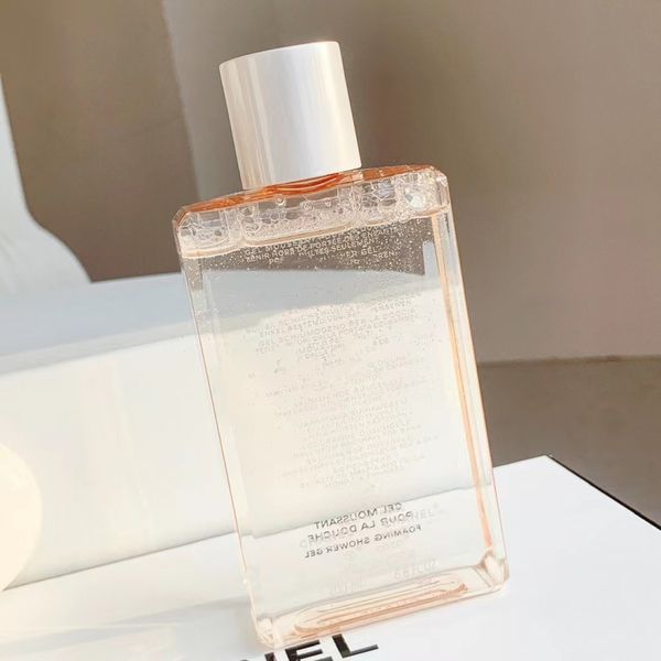 skin care bottle 3pcs set gifts body wash 200ml pebbles 50ml body lotion 200ml perfume body lotion deodorant fast delivery
skin care bottle 3pcs set gifts body wash 200ml pebbles 50ml body lotion 200ml perfume body lotion deodorant fast delivery