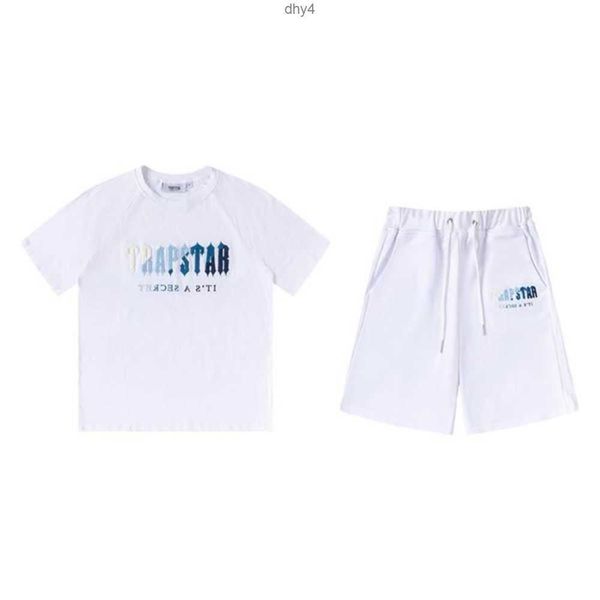 men's t-shirts trapstar t shirt designer shirts print letter luxury black and white grey rainbow color summer sports fashion cotton cor, White;black
men's t-shirts trapstar t shirt designer shirts print letter luxury black and white grey rainbow color summer sports fashion cotton cor, White;black