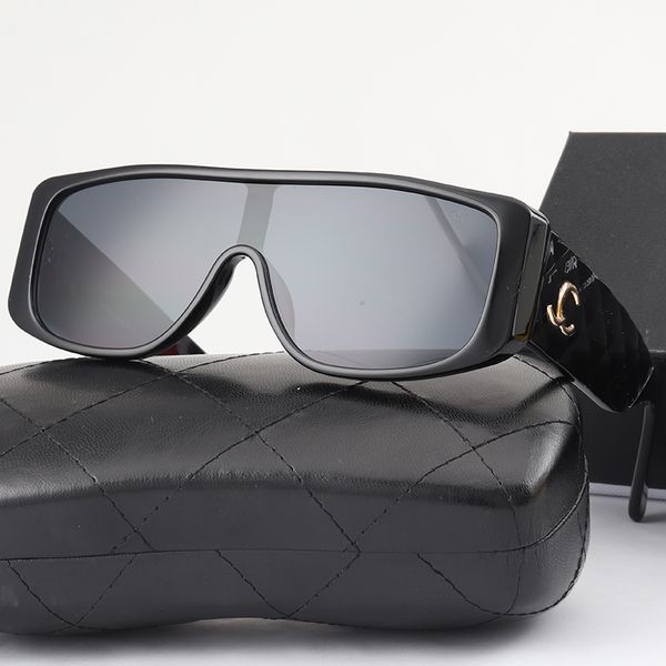 luxury designer sunglasses for women glasses men women sunglasses polarized glasses fashion uv400 goggle with box travel drive beach factory, White;black
luxury designer sunglasses for women glasses men women sunglasses polarized glasses fashion uv400 goggle with box travel drive beach factory, White;black