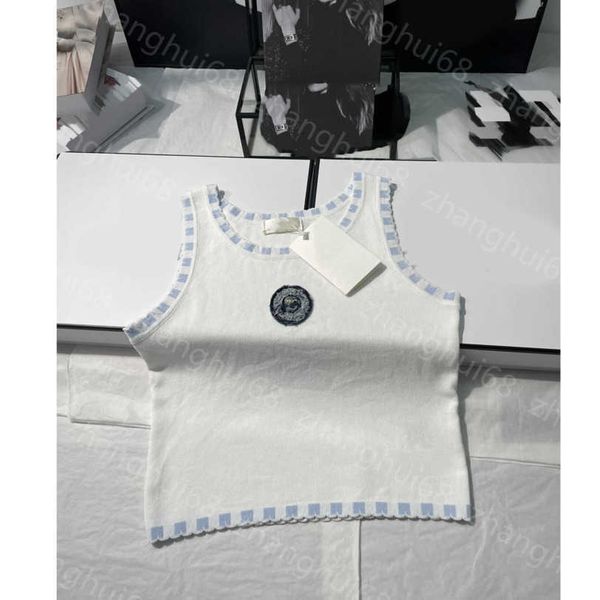 23ss womens designer clothing vest camis tank womens tanks camis round neck color matching chest denim patchwork logo knitted vest womens cl, White
23ss womens designer clothing vest camis tank womens tanks camis round neck color matching chest denim patchwork logo knitted vest womens cl, White