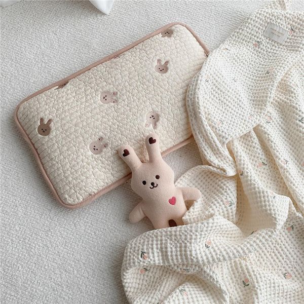 pillows ins korean bear embroidery baby sleeping pillow born summer mesh cotton breathable pillow room decoration 230516
pillows ins korean bear embroidery baby sleeping pillow born summer mesh cotton breathable pillow room decoration 230516