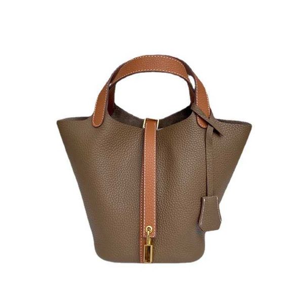 authentic handbag desinger totes picotin bags 2023 summer new h family tc first layer kraft vegetable basket womens bag leather bucket fashi
authentic handbag desinger totes picotin bags 2023 summer new h family tc first layer kraft vegetable basket womens bag leather bucket fashi