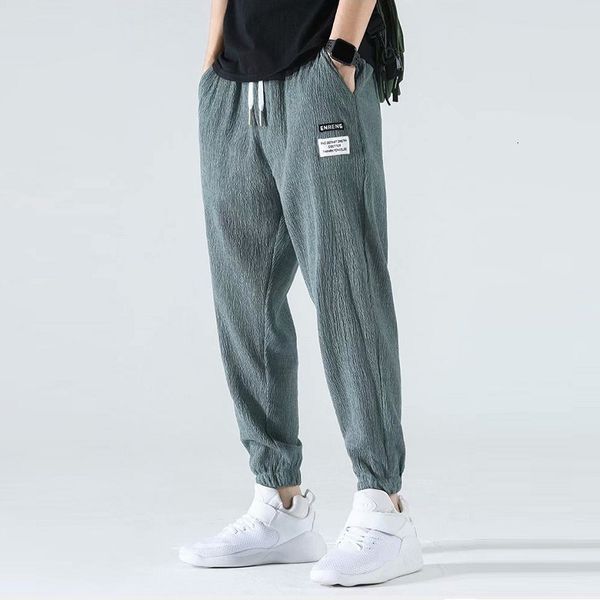 men's pants oversized breathable ice silk nine-point pants men's summer thin linen loose sweatpants jogging pants men korean stree, Black
men's pants oversized breathable ice silk nine-point pants men's summer thin linen loose sweatpants jogging pants men korean stree, Black