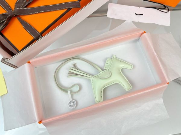 leather keychain card holder exquisite luxury designer keychain lace up cute small jewelry accessories bjss, Silver 
leather keychain card holder exquisite luxury designer keychain lace up cute small jewelry accessories bjss, Silver