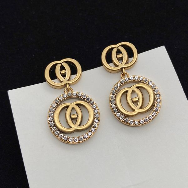 luxury diamond dangle earrings letter g stud brand women rhinestone earring wedding party jewelry, Golden;silver
luxury diamond dangle earrings letter g stud brand women rhinestone earring wedding party jewelry, Golden;silver