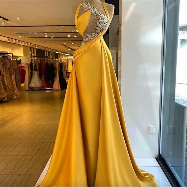 luxury mermaid evening dresses bright yellow beaded lace appliques illusion prom gowns elegant satin vestido de novia, Black;red
luxury mermaid evening dresses bright yellow beaded lace appliques illusion prom gowns elegant satin vestido de novia, Black;red