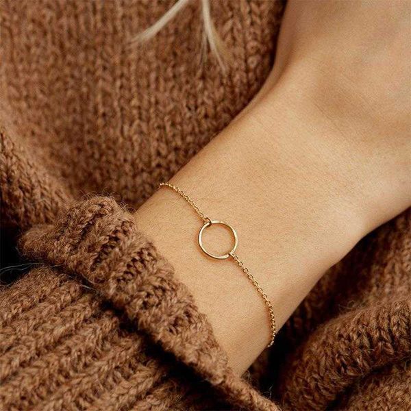 emanco stainless steel bracelet fashion simple hollow circle gold plated, Golden;silver
emanco stainless steel bracelet fashion simple hollow circle gold plated, Golden;silver