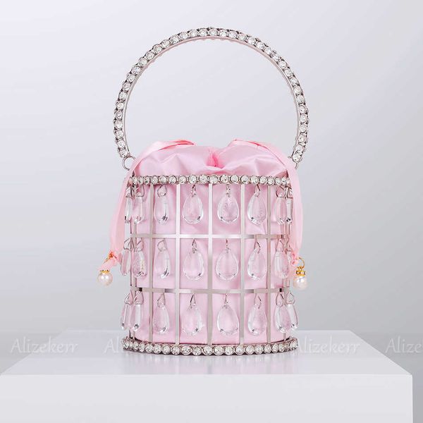 totes luxury crystal evening clutch bag designer metallic handle rhinestone hollow out basket purses and handbags wedding party 230509
totes luxury crystal evening clutch bag designer metallic handle rhinestone hollow out basket purses and handbags wedding party 230509