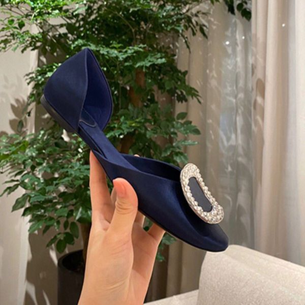 with box designer water diamond luxury women dress shoes silver gray black red champagne casual fashion versatile wedding party
with box designer water diamond luxury women dress shoes silver gray black red champagne casual fashion versatile wedding party
