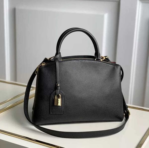 genuine leather bags women embossing handbags shoulder messenger bags petit palais tote grand palais satchel m58916
genuine leather bags women embossing handbags shoulder messenger bags petit palais tote grand palais satchel m58916