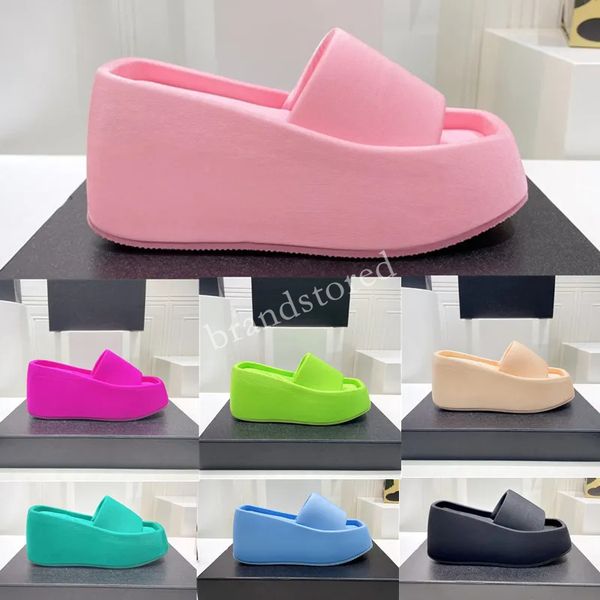 casual shoes designer slipper women shoe high heels wedge slippers embroidered print jelly rubber leather black pink major platform sandals
casual shoes designer slipper women shoe high heels wedge slippers embroidered print jelly rubber leather black pink major platform sandals