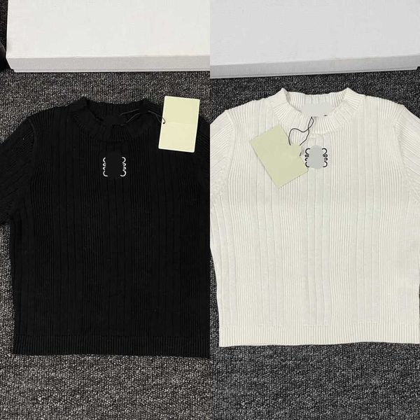 loe+early spring new fashion embroidery black and white contrast pit stripe round neck knitted short slim t-shirt
loe+early spring new fashion embroidery black and white contrast pit stripe round neck knitted short slim t-shirt